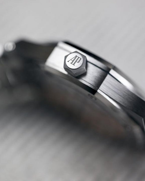 Audemaars Piguee_t royal Oak Quartz Silver-Blue